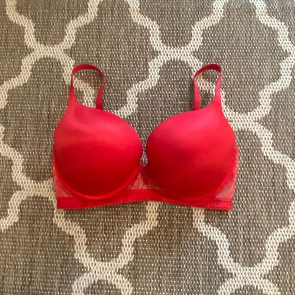 Victoria’s Secret bra bombshell push-up size 36DD